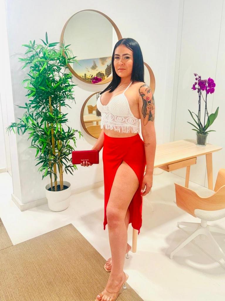 Chica busca chico en Tenerife: 