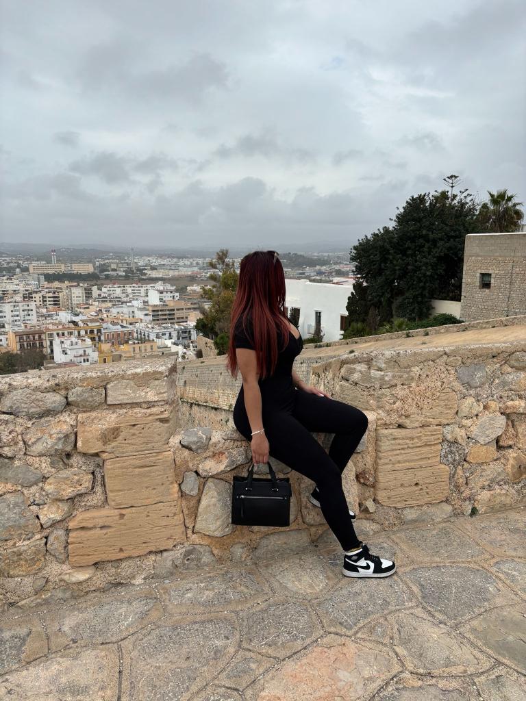 Chica busca chico en Madrid: 