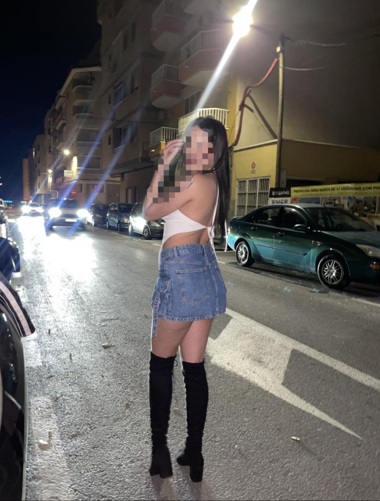 Chica busca chico en Alicante: 