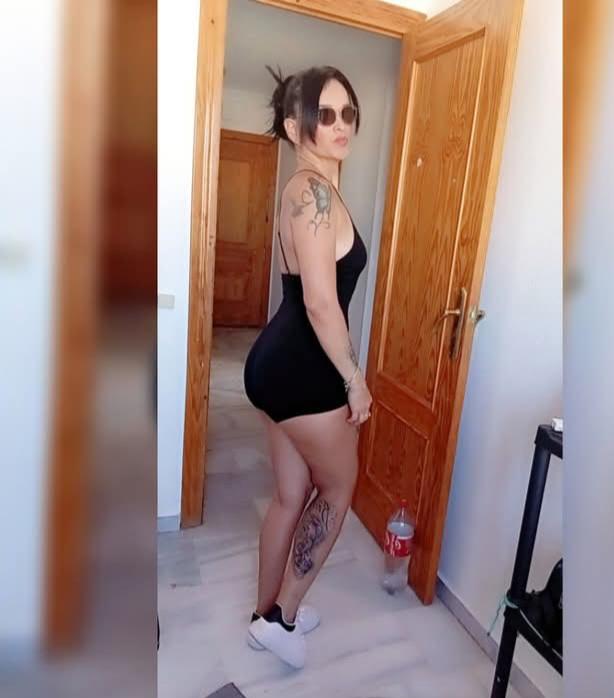 641071217: Chica busca chico en Barcelona