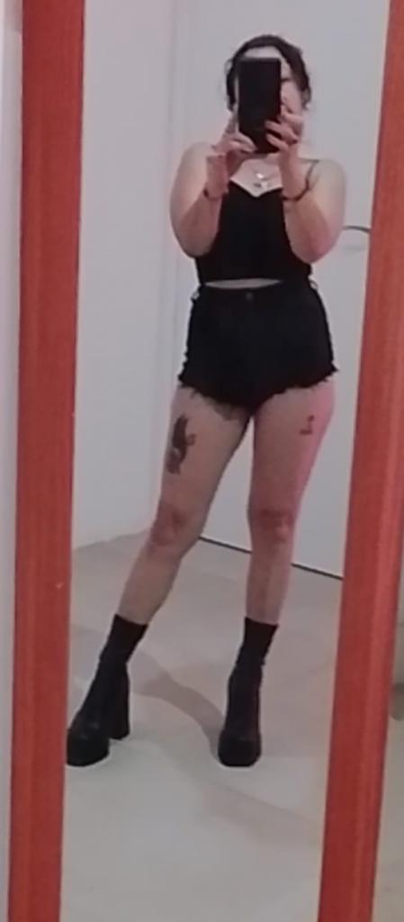 Chica busca chico en Sevilla: 