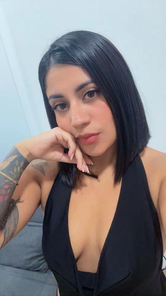 600993701: Chica busca chico en Barcelona