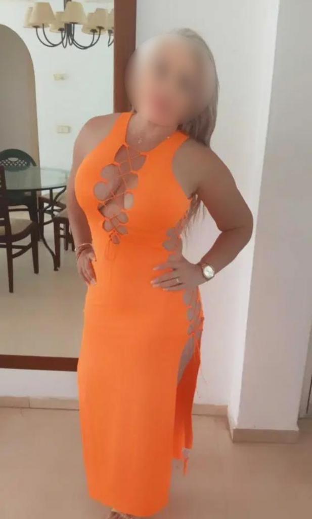 Chica busca chico en Cádiz: 