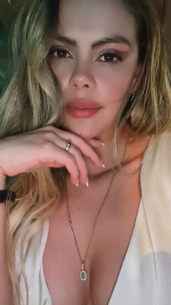 614898272: Chica busca chico en Valencia