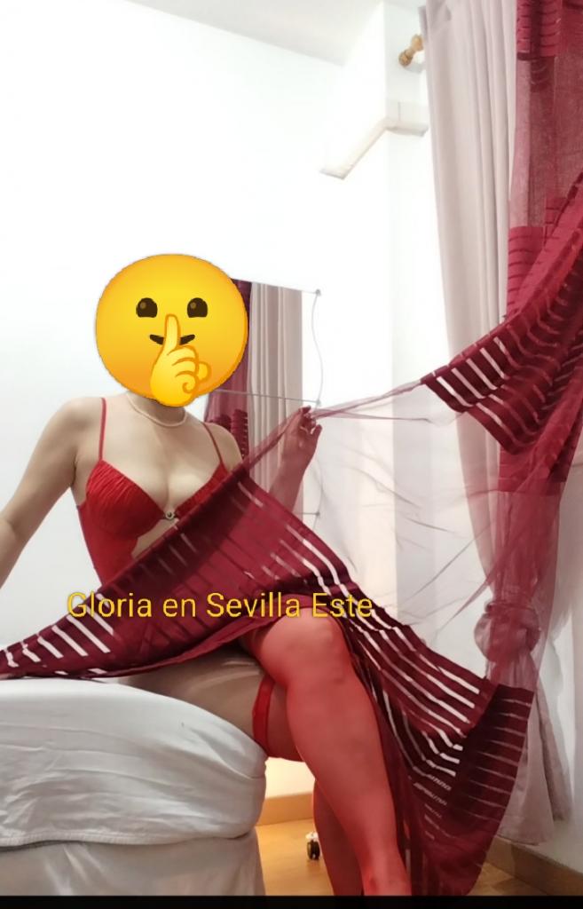 Chica busca chico en Sevilla: 