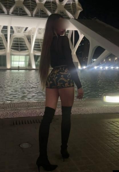 Chica busca chico en Cuenca: 