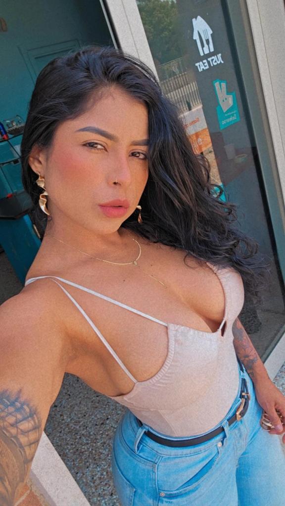 Chica busca chico en Murcia: 