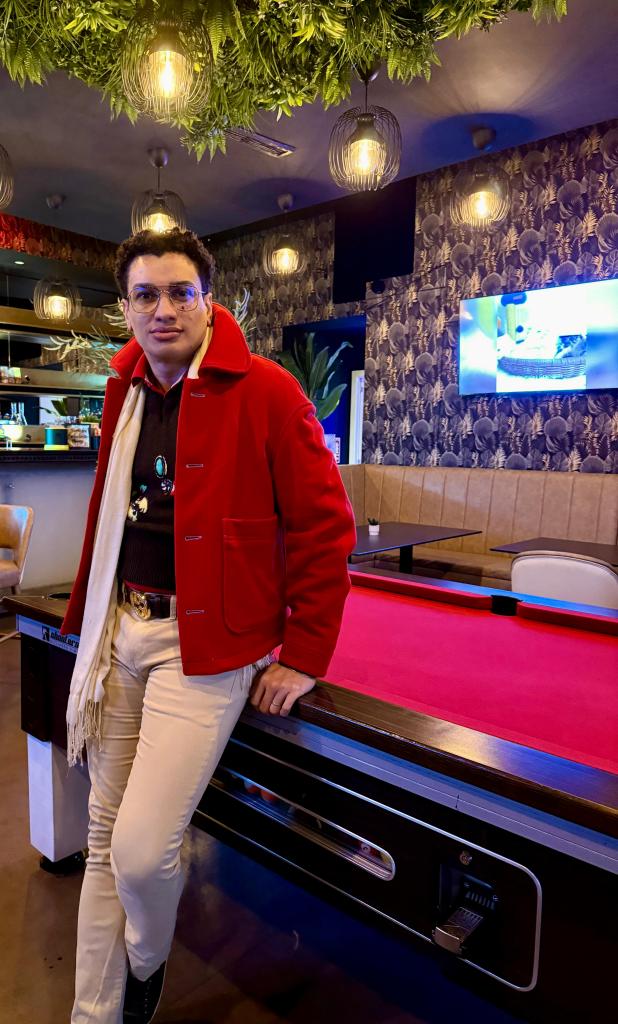 Chico busca chica en Málaga: 