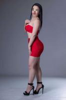 613479262: Chica busca chico en Barcelona