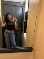 630682989: Chica busca chico en Cádiz