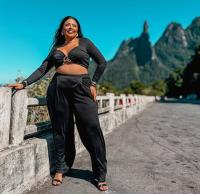 644014870: Chica busca chico en León