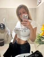 613989033: Chica busca chico en Sevilla