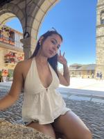 631274294: Chica busca chico en Barcelona