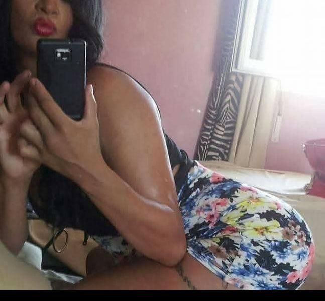 Chica busca chico en Cádiz: 