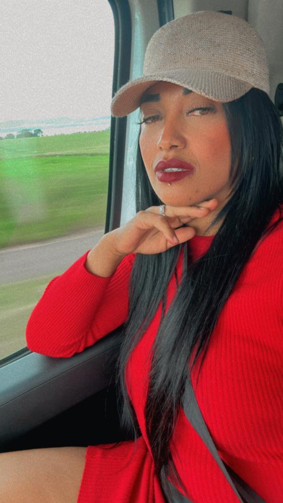 Chica busca chico en Pontevedra: 