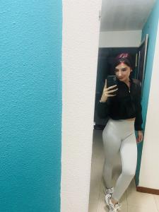 Chica busca chico en Almería: 