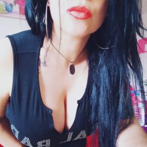 Chica busca chico en Tenerife: 
