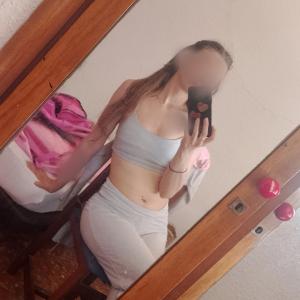 641766223: Chica busca chico en Valencia