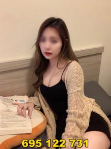 695122731: Chica busca chico en Málaga