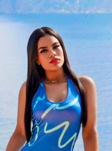 Chica busca chico en Ibiza: 