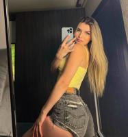 613775078: Chica busca chico en Navarra