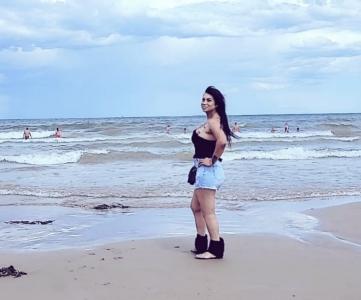 656394690: Travesti en Barcelona