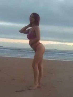 Chica busca chico en Asturias: 