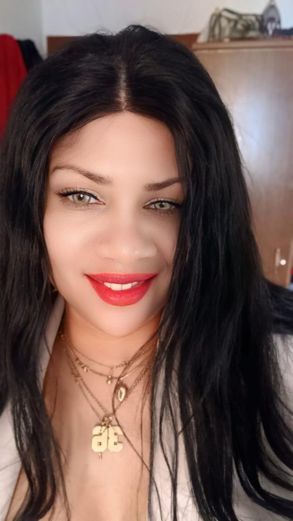 614153716: Chica busca chico en Burgos