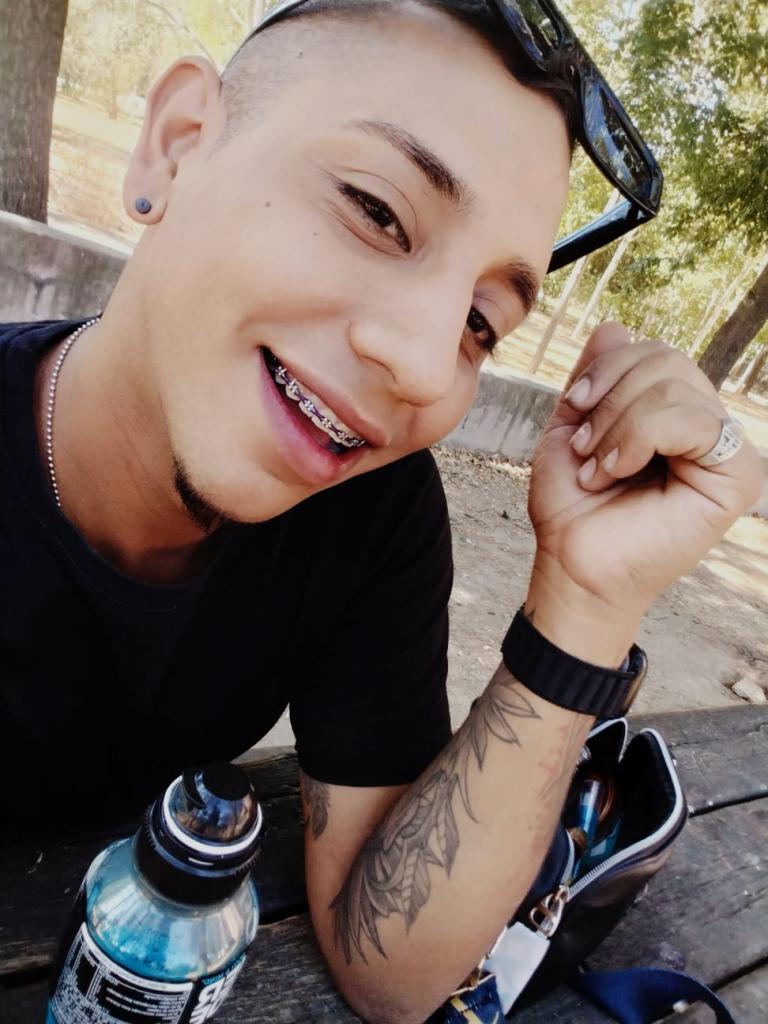 692709707: Chico busca chica en Madrid