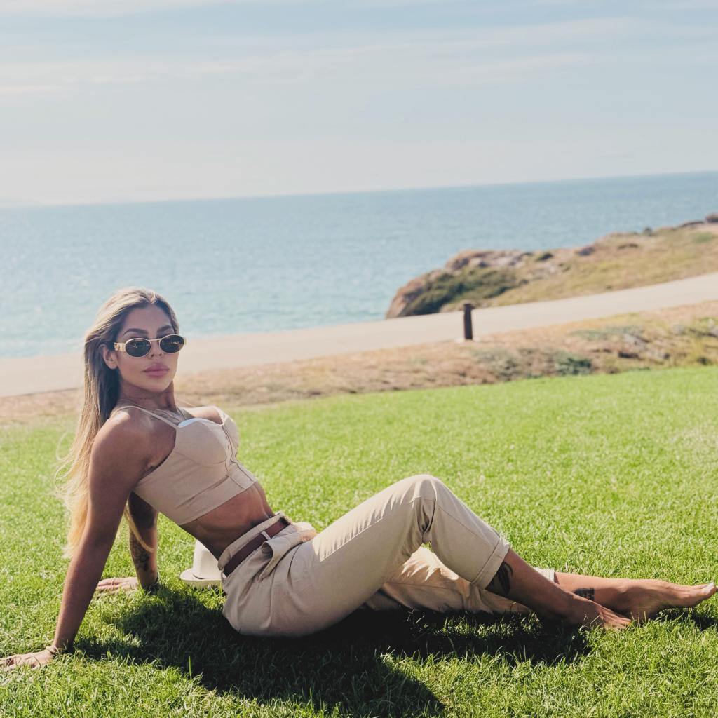 622573947: Chica busca chico en La Coruña