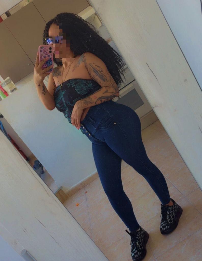 Chica busca chico en Barcelona: 