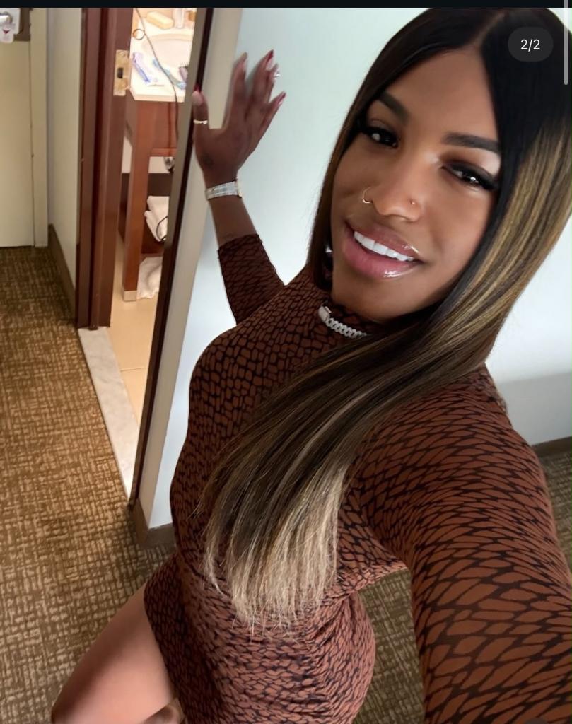 643267456: Travesti en Salamanca