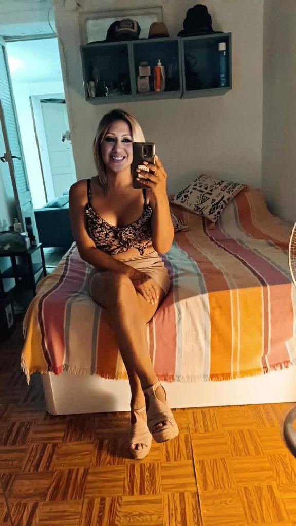 631251460: Transexual en Valencia
