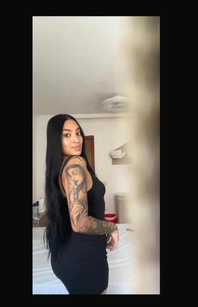 Chica busca chico en Huesca: 