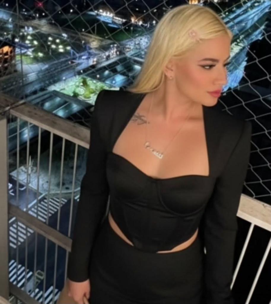 675831682: Chica busca chico en Tenerife
