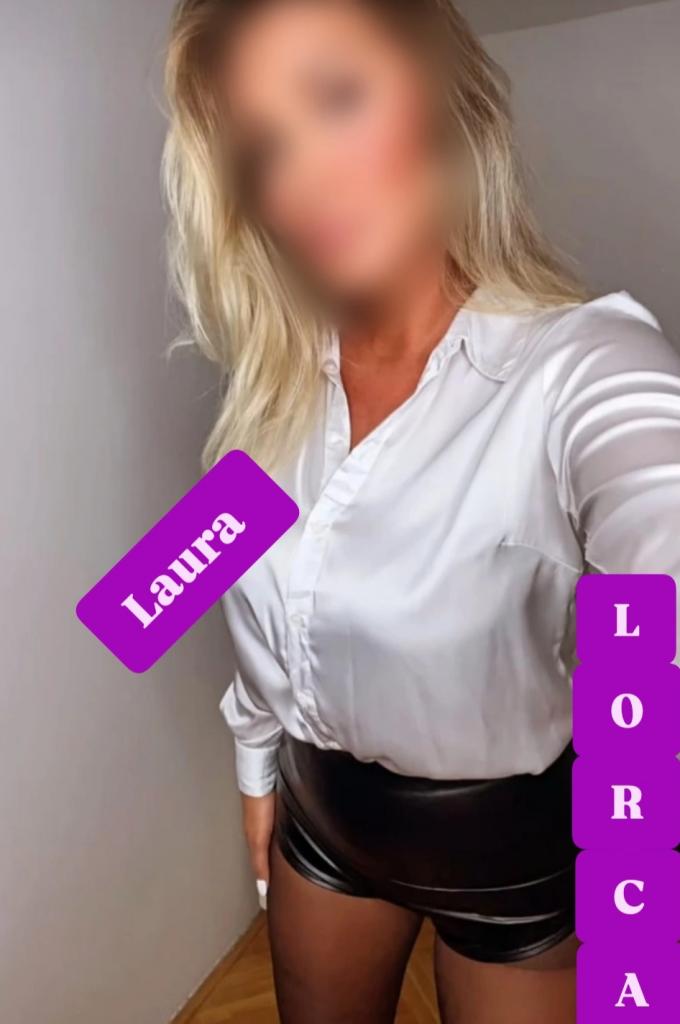 694921581: Chica busca chico en Murcia