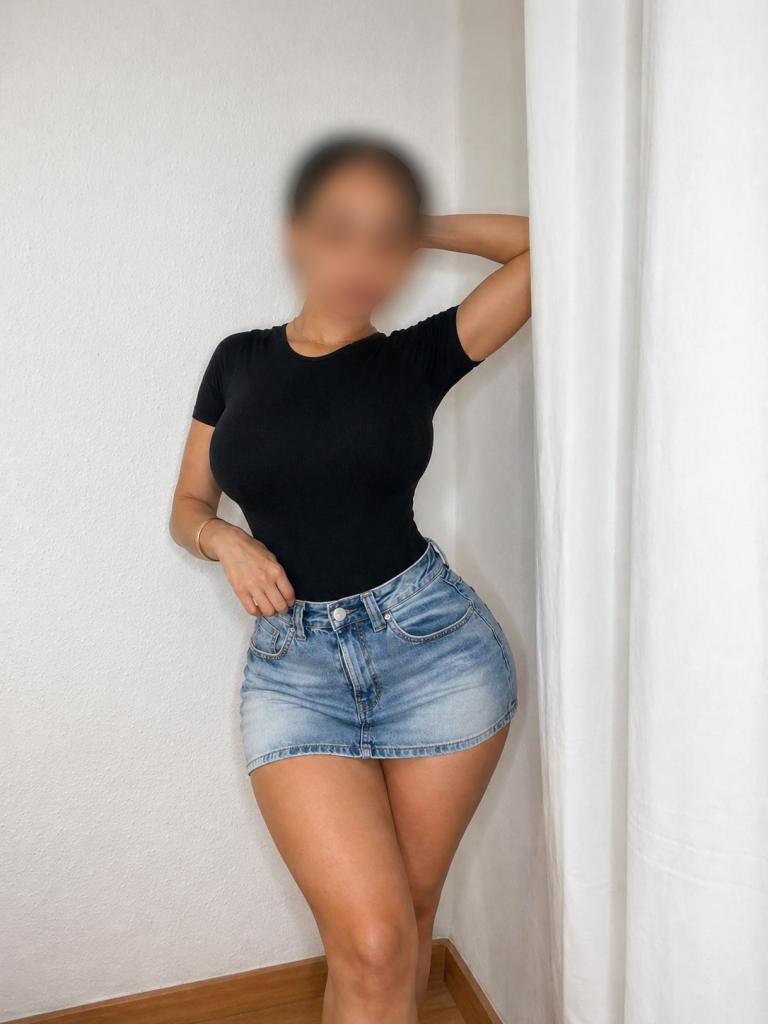 614528263: Chica busca chico en Valencia