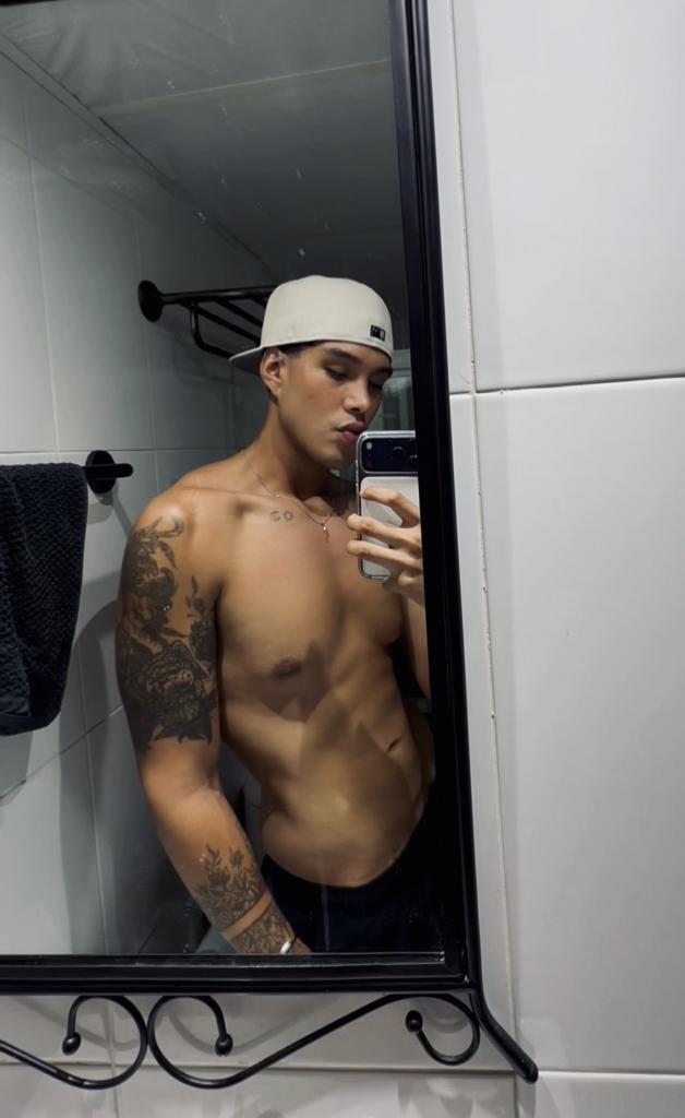662452942: Chico busca chica en Valencia