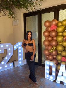 664745724: Chica busca chico en Albacete