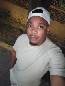 674395144: Chico busca chica en Málaga