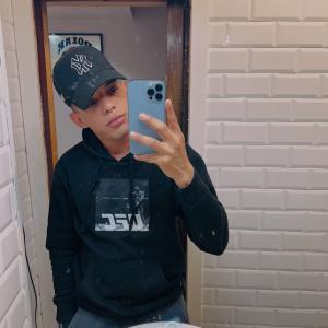 631126262: Chico busca chica en Tenerife