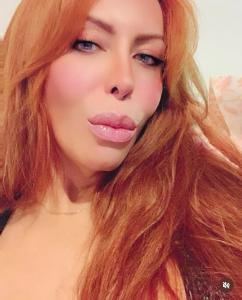 655976921: Travesti en Barcelona