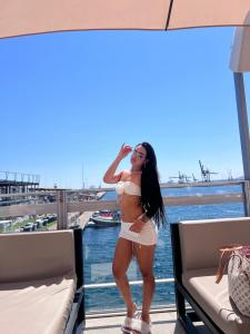 613217530: Chica busca chico en Madrid