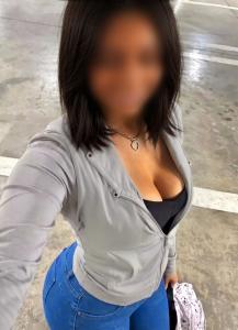 698924634: Chica busca chico en León