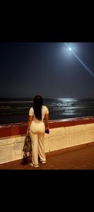 697375912: Chica busca chico en Málaga
