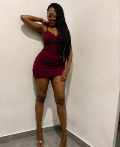 632208285: Chica busca chico en Madrid