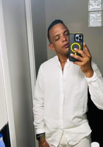 631126262: Chico busca chica en Tenerife