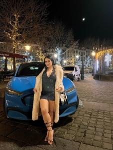 664554473: Chica busca chico en Málaga