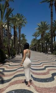 742064306: Chica busca chico en Alicante