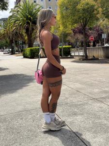 622573947: Chica busca chico en La Coruña